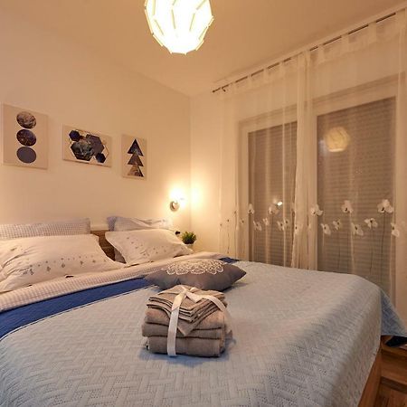 Golubica Apartment Trogir Ngoại thất bức ảnh