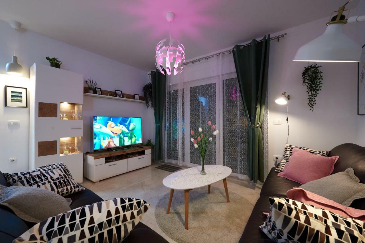 Golubica Apartment Trogir Ngoại thất bức ảnh