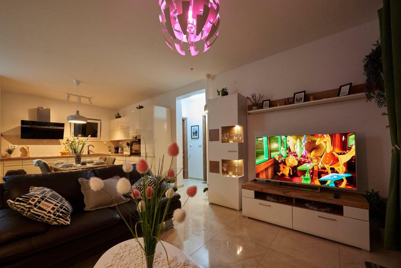 Golubica Apartment Trogir Ngoại thất bức ảnh