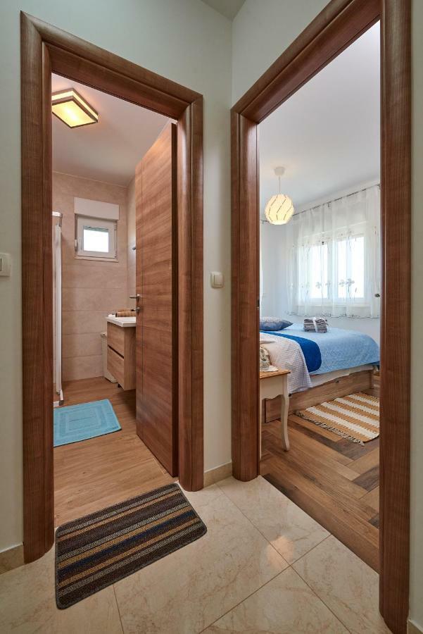Golubica Apartment Trogir Ngoại thất bức ảnh