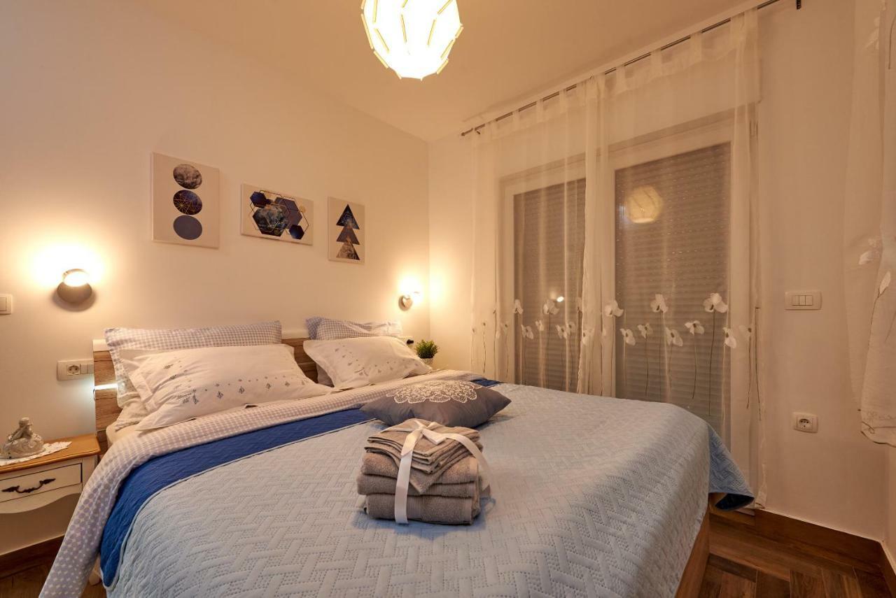 Golubica Apartment Trogir Ngoại thất bức ảnh