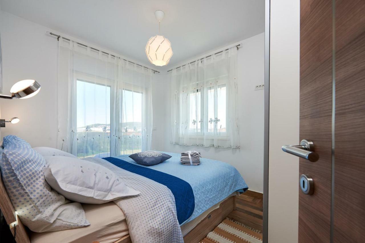 Golubica Apartment Trogir Ngoại thất bức ảnh