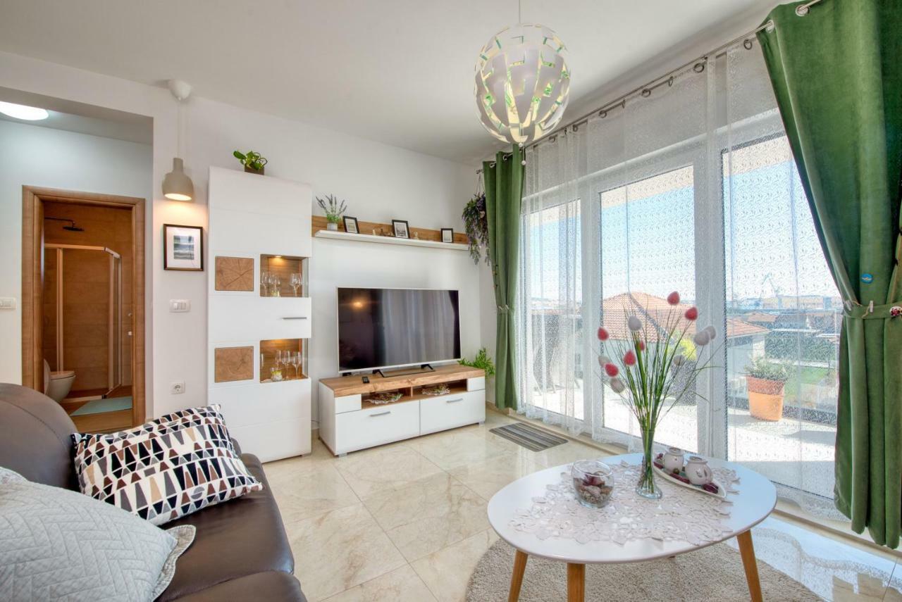 Golubica Apartment Trogir Ngoại thất bức ảnh