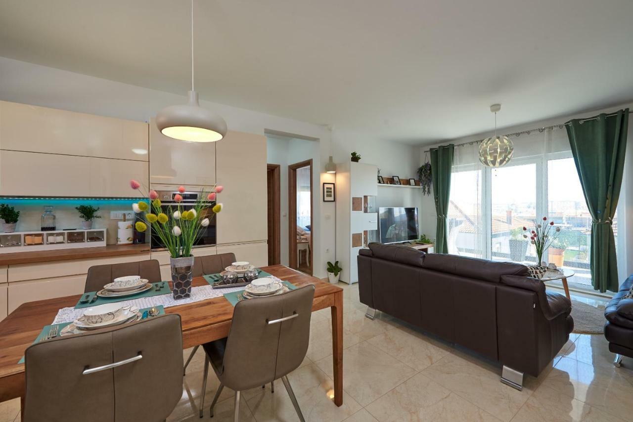 Golubica Apartment Trogir Ngoại thất bức ảnh